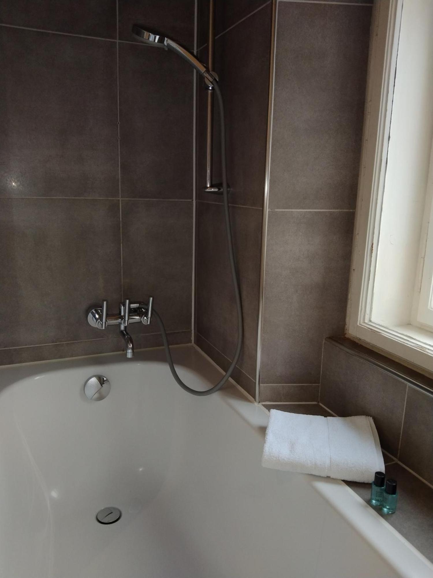 Arte Vida Boutique Guesthouse Salzburg Ruang foto